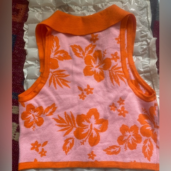 Wild Fable Cropped Sweater Tank with Collar - Picture 2 of 3